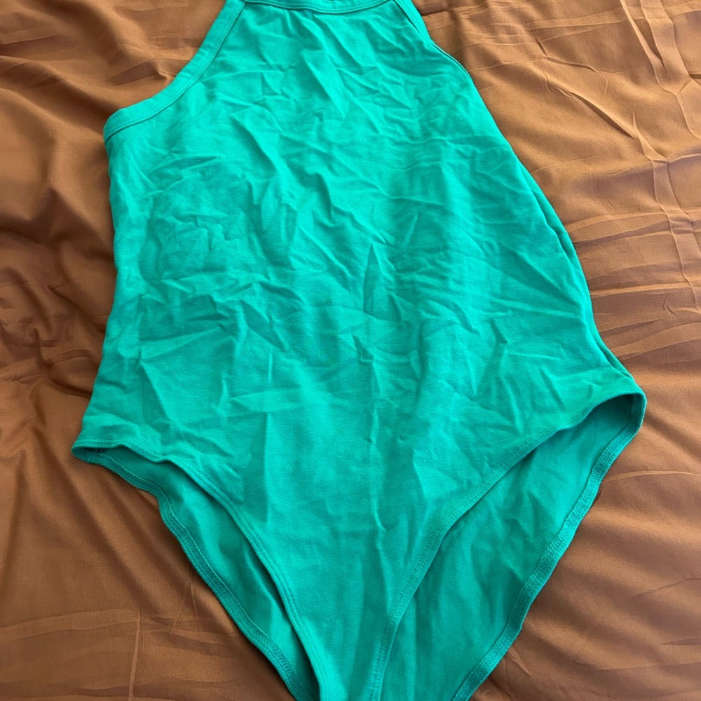 SHEIN Green Bodysuit Top with Classic Design